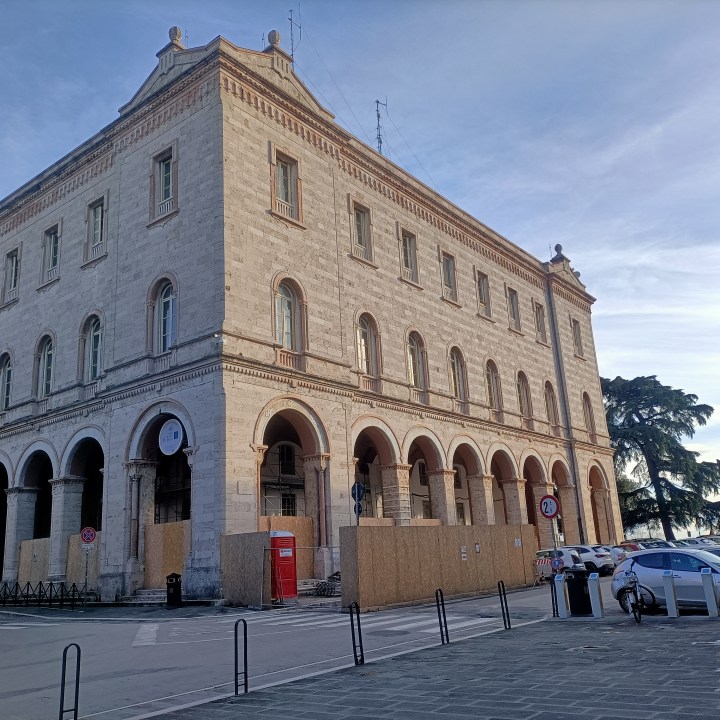 A proposito dell’Arienti a Perugia – Il palazzo della Provincia